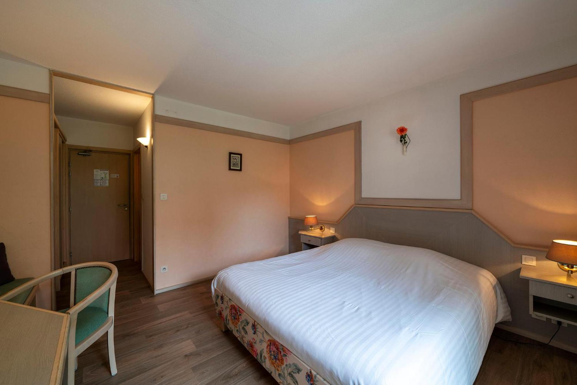 Hotel A La Vignette - Colmar-Nord Saint-Hippolyte  Exteriér fotografie