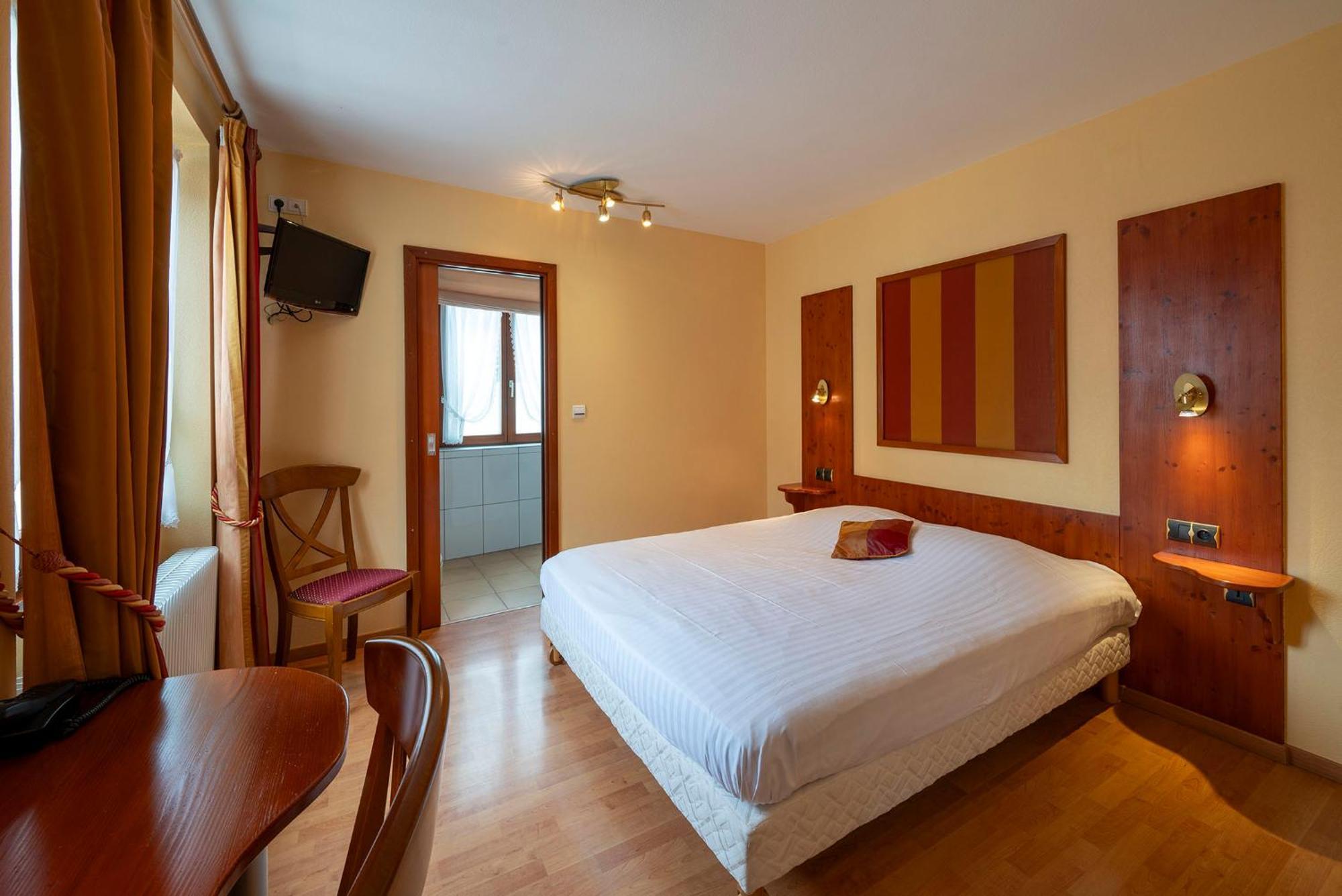 Hotel A La Vignette - Colmar-Nord Saint-Hippolyte  Exteriér fotografie